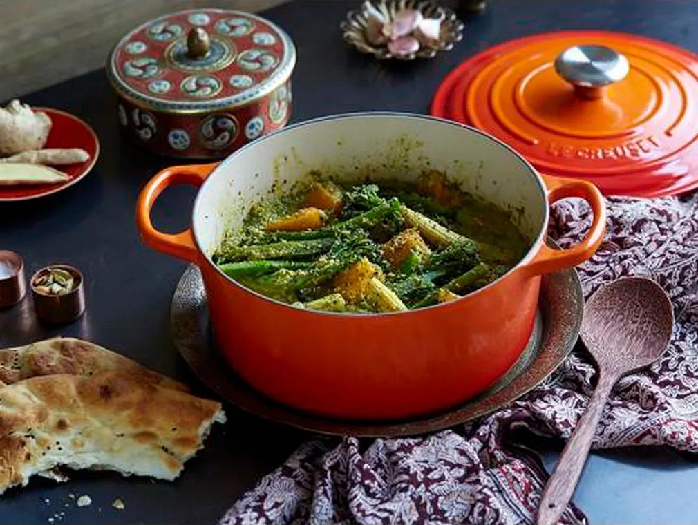 Curry de verduras, pistacho y pimienta negra