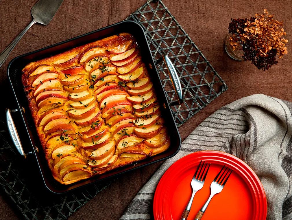 Tarta de manzana Bramley con limón y tomillo