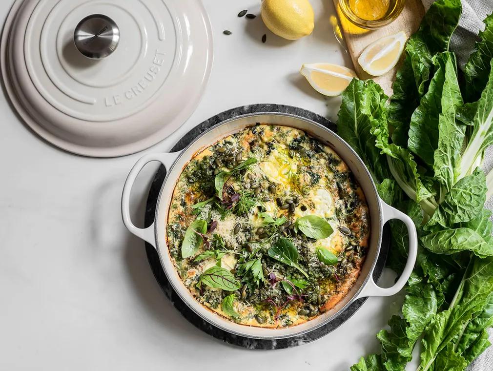 Frittata de espinacas y queso de cabra con pesto de pipas de calabaza